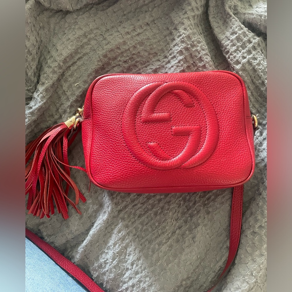 Gucci Marmont Leather Crossbody bag
